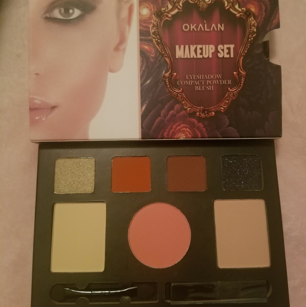 Makeup Set